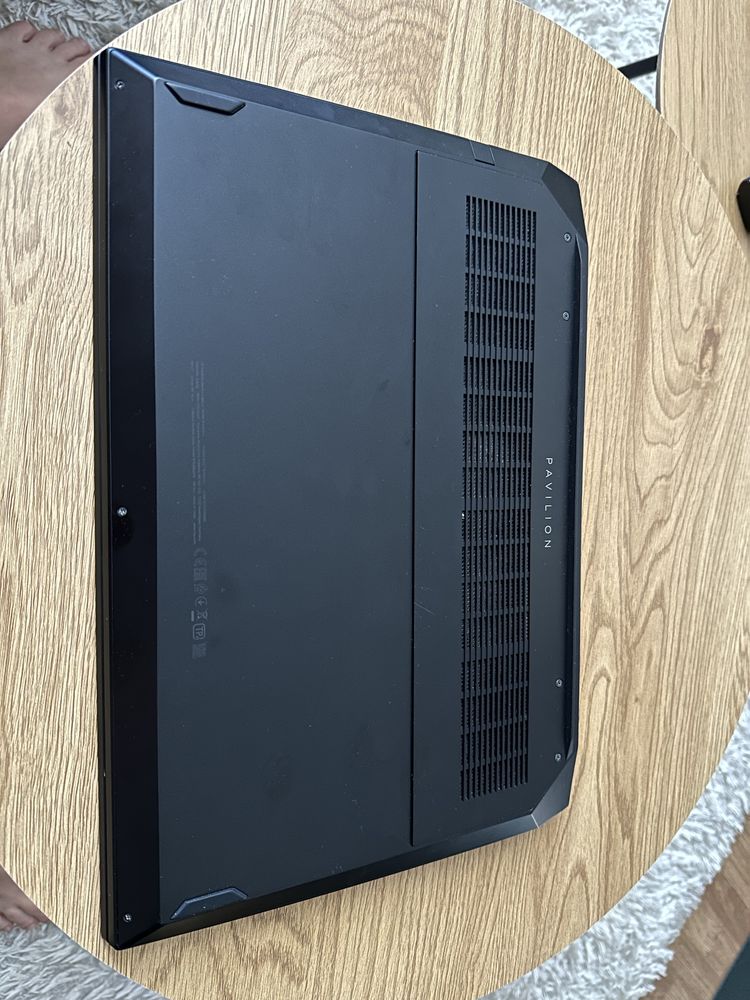 HP Pavilion Gaming 15 – Ryzen 7 / GTX 1660 Ti / SSD + HDD
