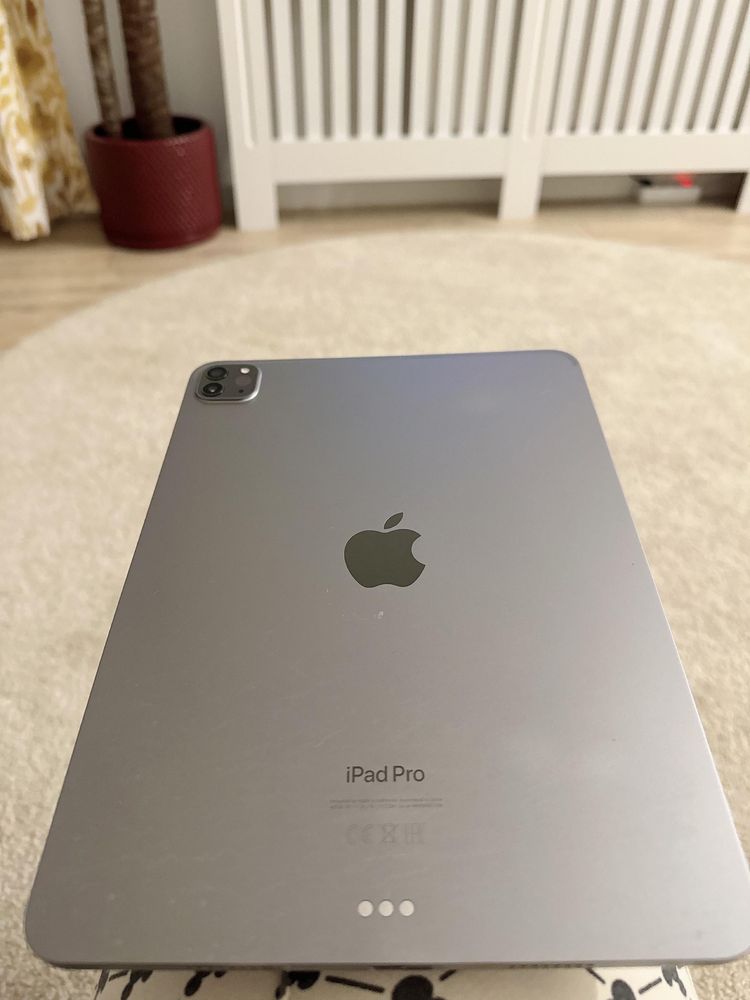 iPad Pro 11" 4th Gen (2022) Wifi Silver, 128 GB