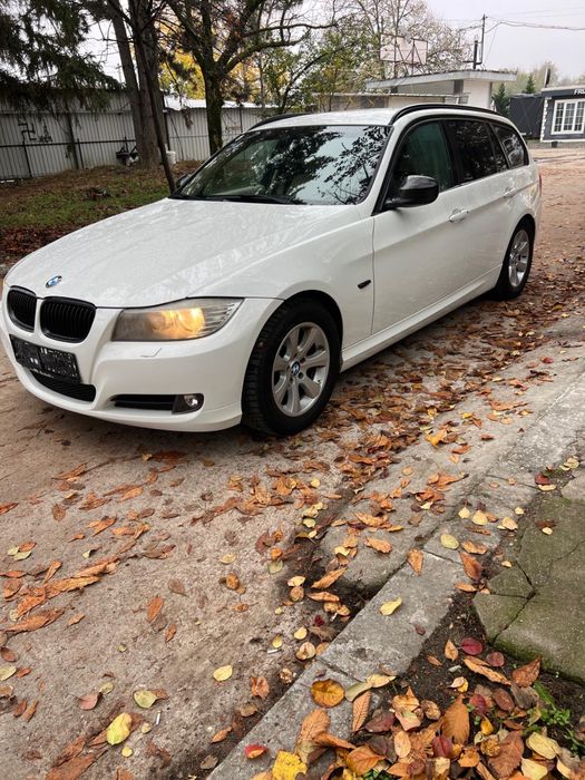 Bmw E91/90 facelift 318D
