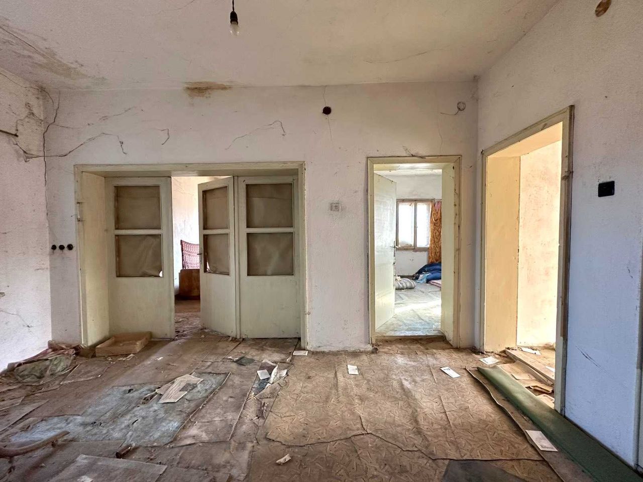 Продава се Къща в с. Караисен, Област Велико Търново - 160 кв.м за 104 €/кв.м - Снимка #11