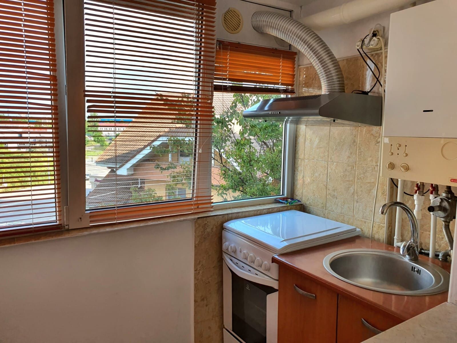 Apartament 2 camere de inchiriat