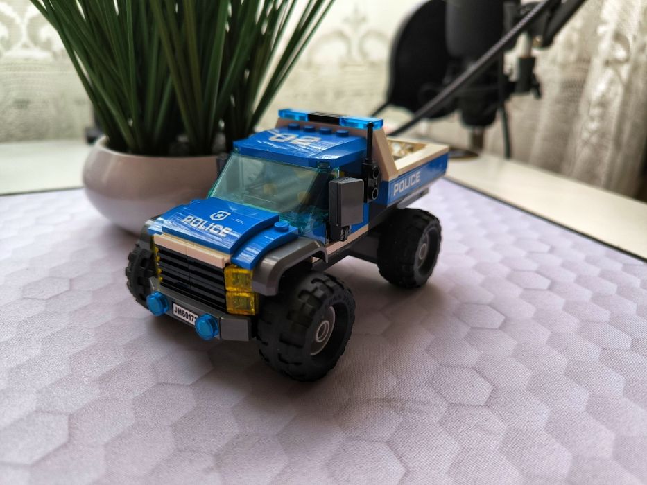 Lego City - Goana pe teren accidentat