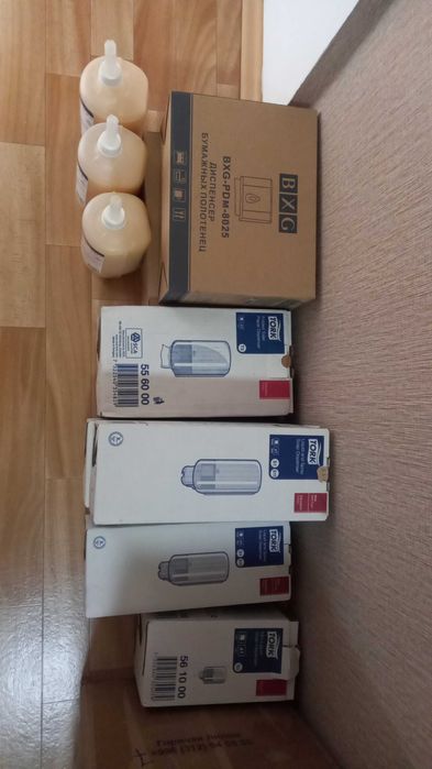 Диспенсер для жид.мыла, бум.полотенец, туал.бумаги, сушилка для рук