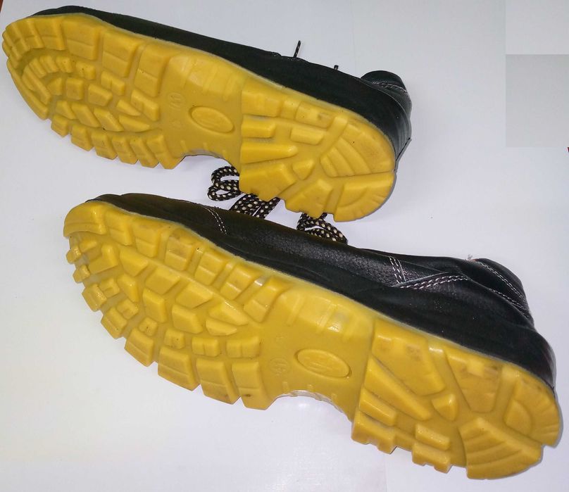 Ботинки рабочие (с усиленным носком)