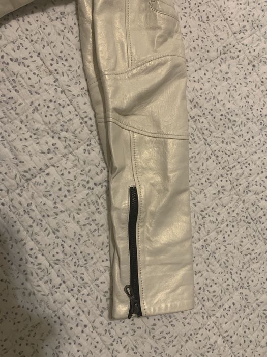 Дамско кожено яке