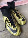 Vind ghete de fotbal Nike