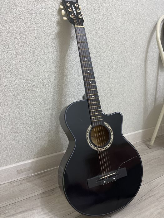 Продам Классическую гитару