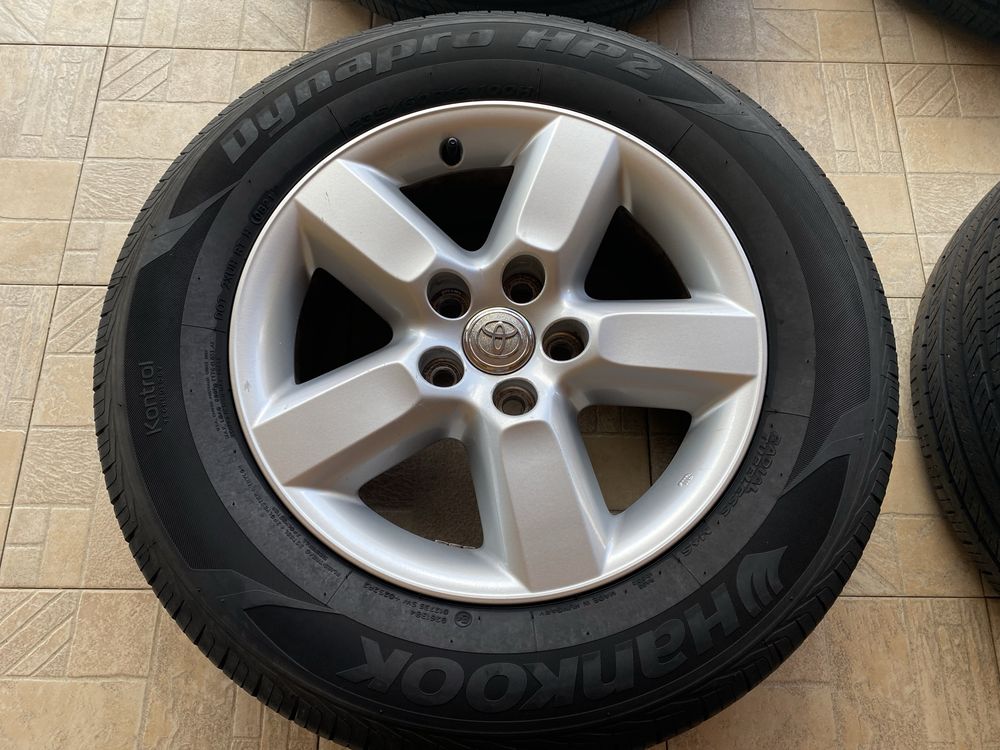 16" 5x114.3 Toyota RAV4 Original