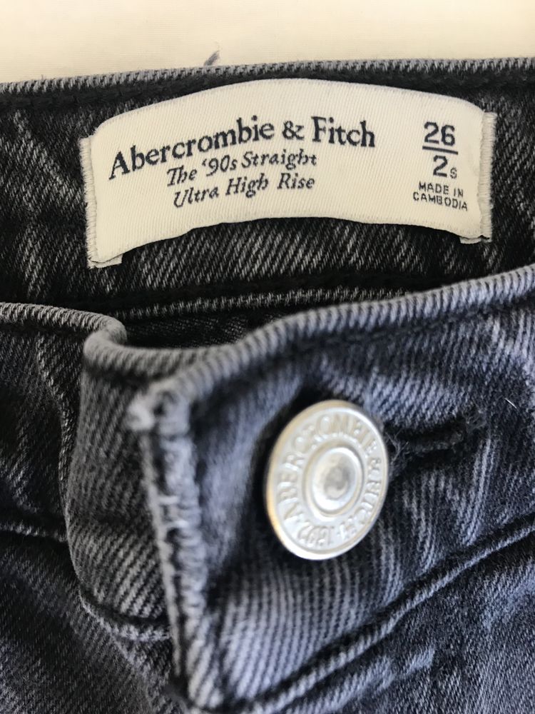 Abercrombie & fitch дънки