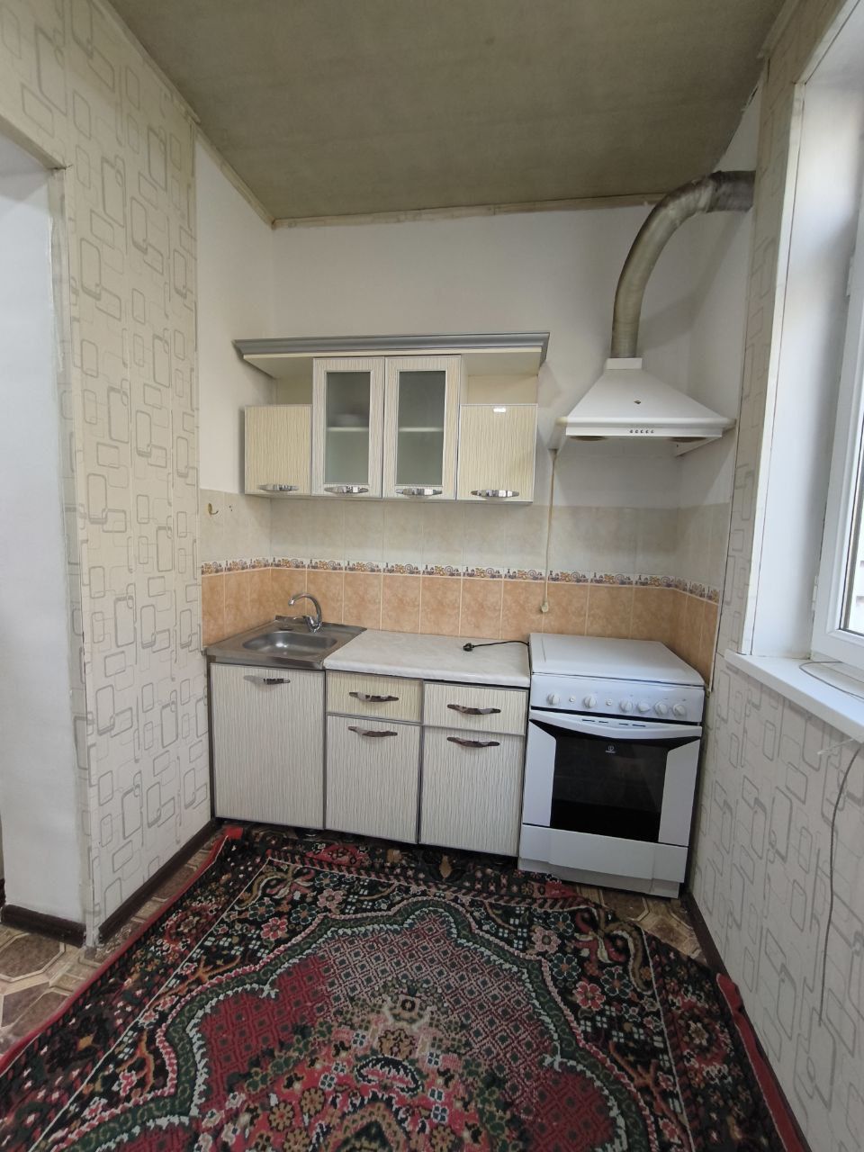 Аренда квартиры. Карасу-1  3/4/5  78м²  Панель.