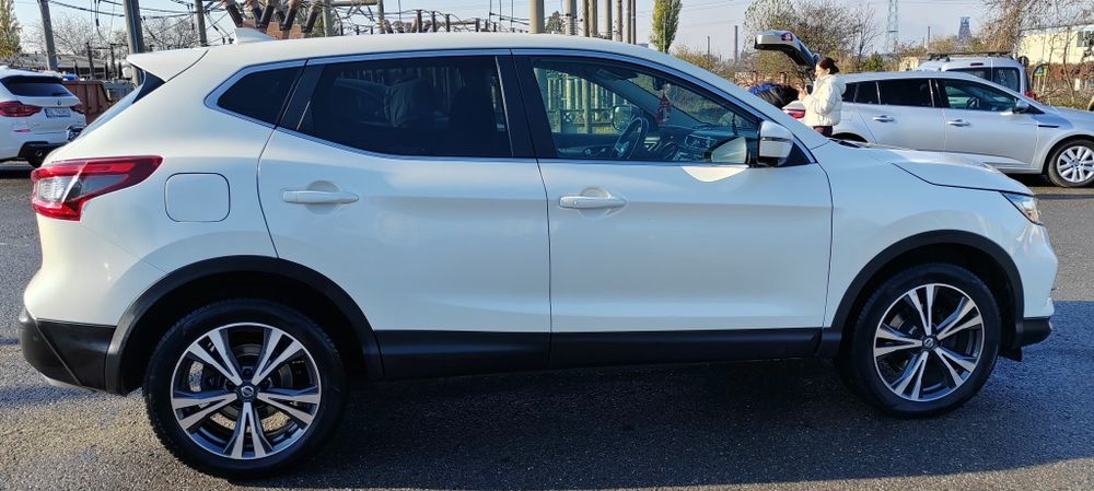 Nissan Qasqai motor 1.6 benzina an 2017