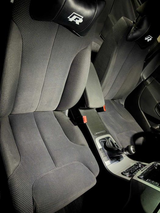 Detaling Auto - Interior - Scoatere pete materiale textile/mochete