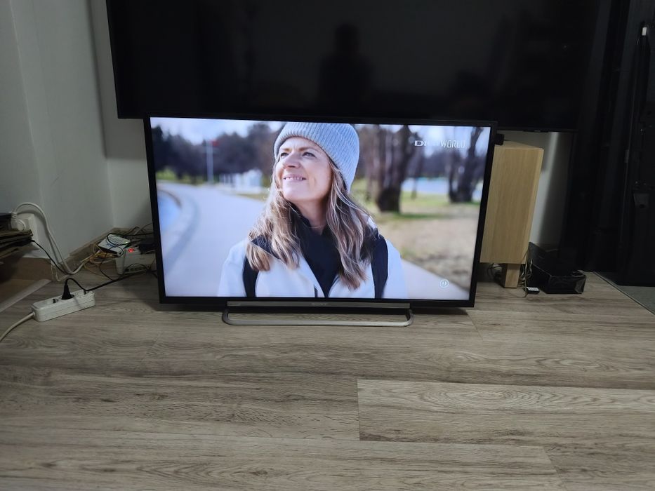 Tv Sony KDL-40R470A