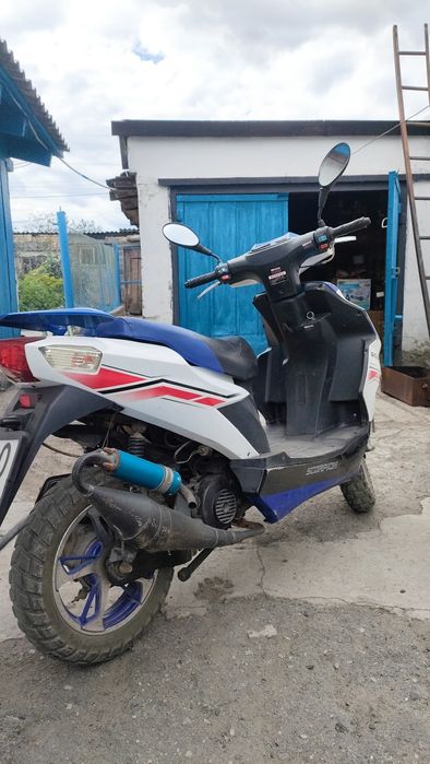 Продам скутер  SCORPION YM50-8A