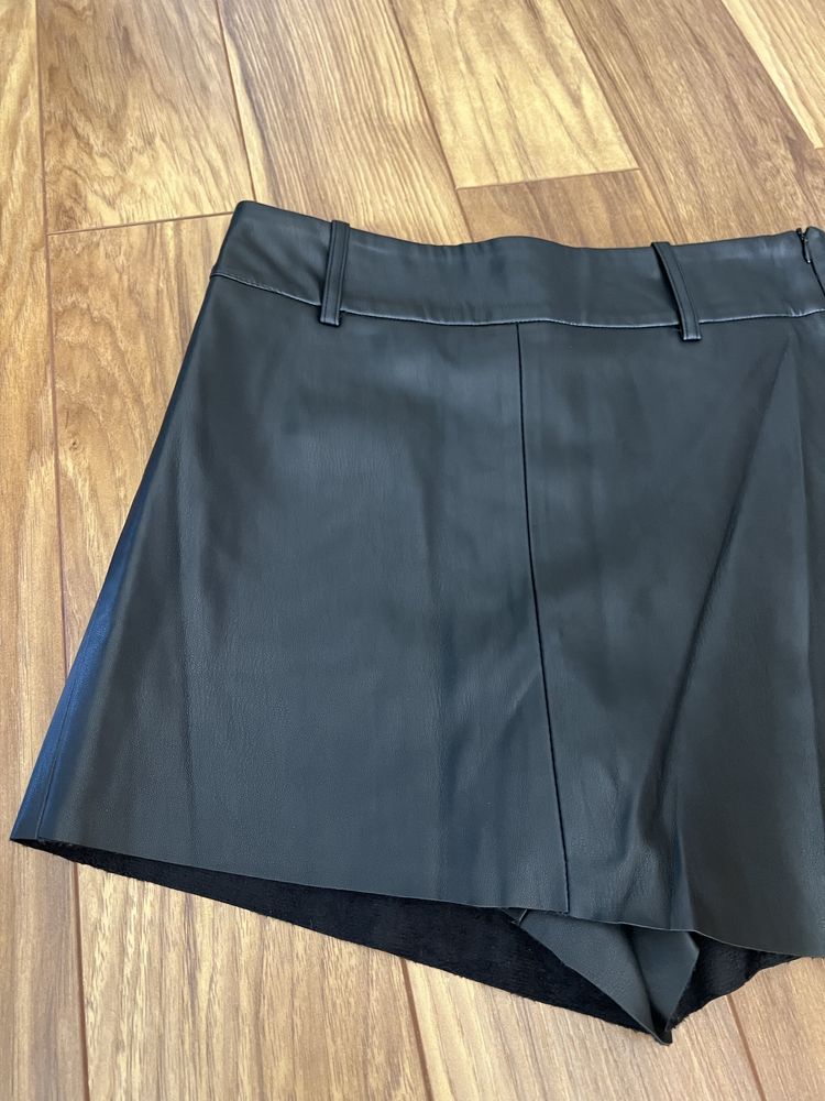 Пола/панталон Zara