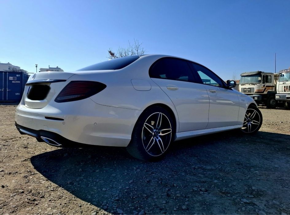 Mercedes-Benz E 220D AMG 2016