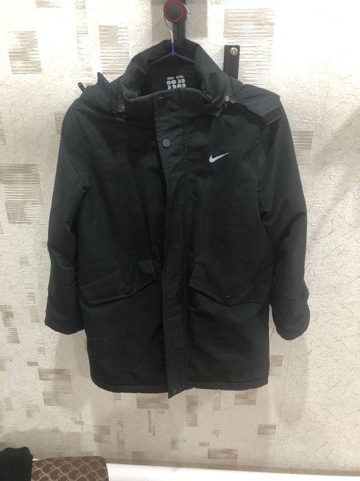 продам осенне-весеннюю куртку ростовка 150-160