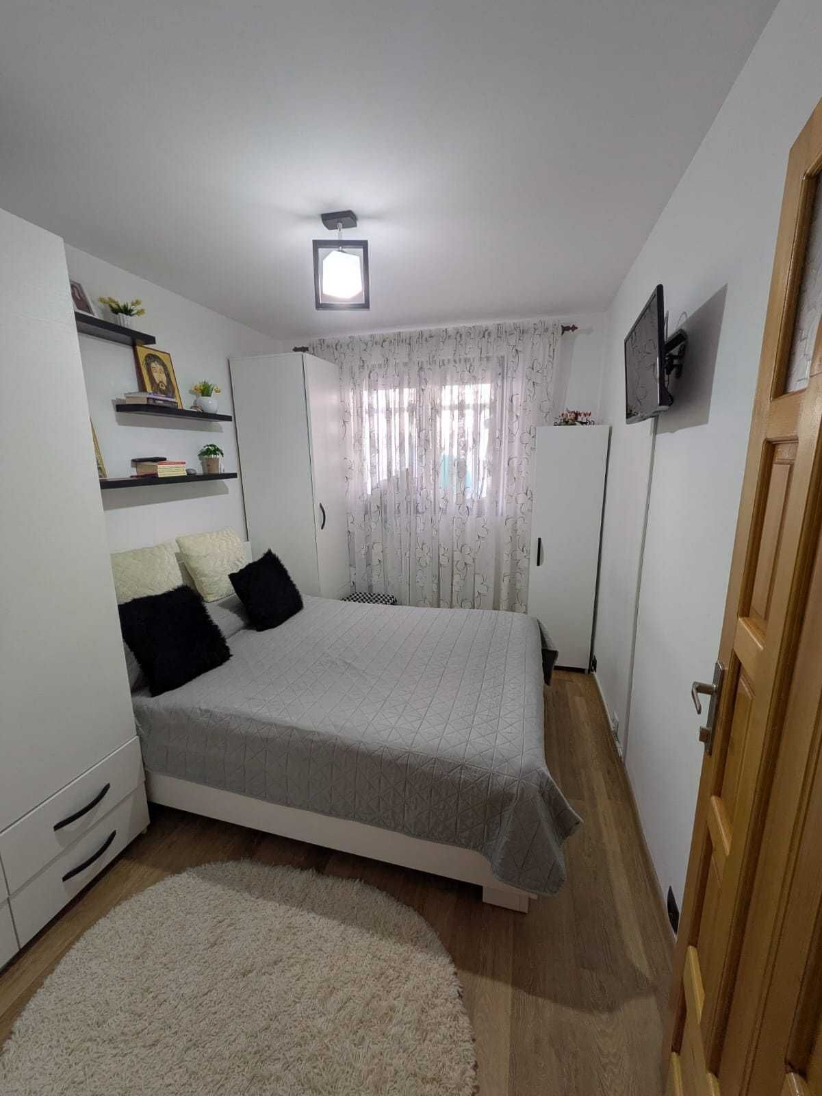 Apartament cu 3 camere, Falticeni, strada 1 Mai