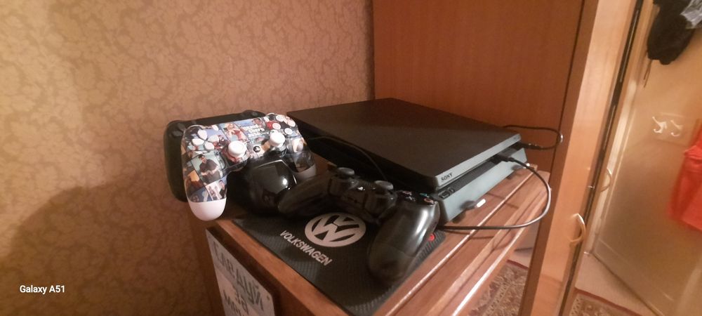 Sony Playstation 4 Slim 1ТБ
