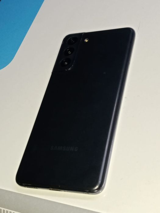 Продам/обменяю Samsung galaxy s21 5g