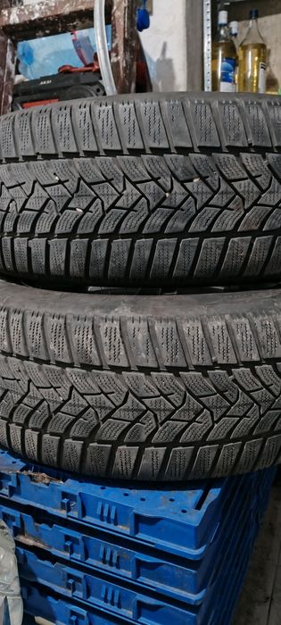 Зимни гуми Dunlop 205/55/16 4бр