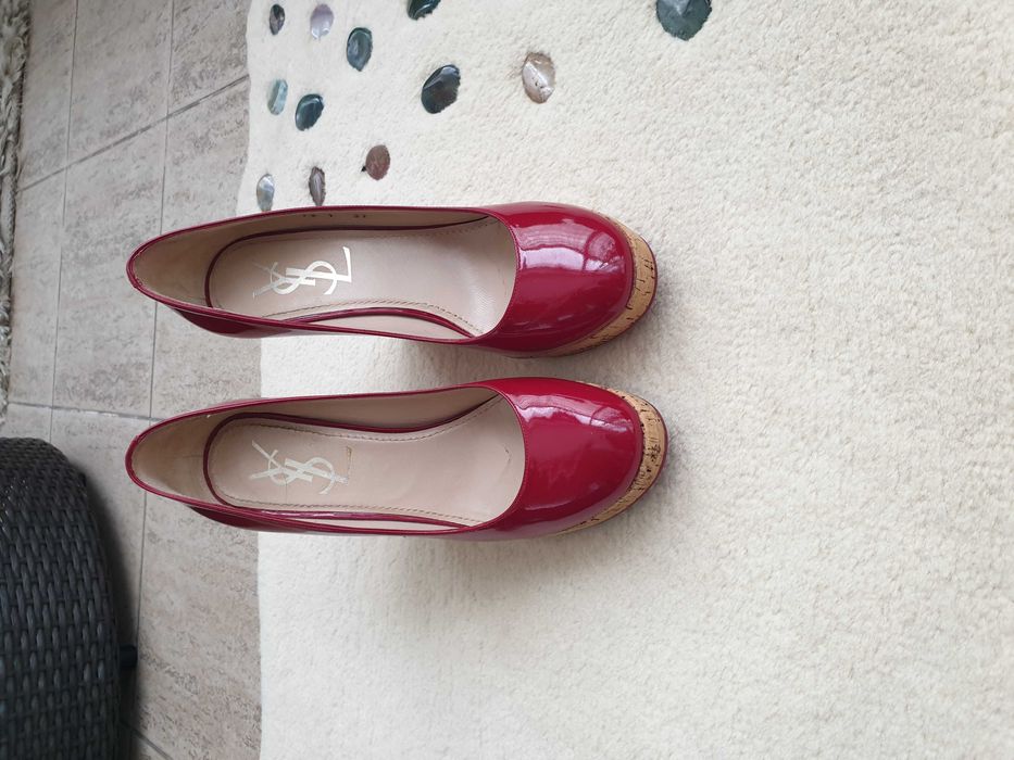 YSL pantofi rosii, talpa otopedica din plută naturala