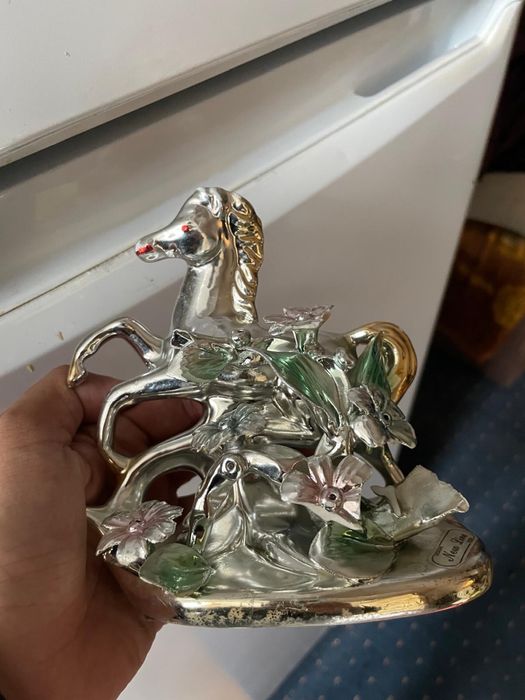 Statuieta cal placata cu argint,model deosebit !