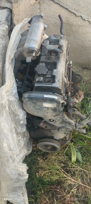 Двиготель тайота ипсум 2л