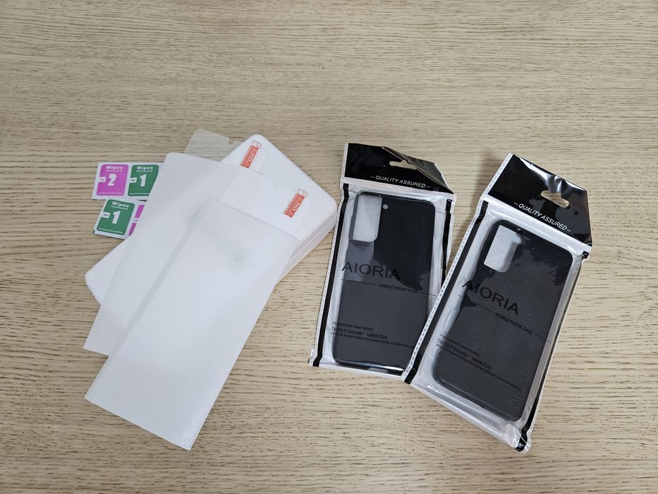 Set 2 Folii de sticla si 2 huse pentru Samsung S21