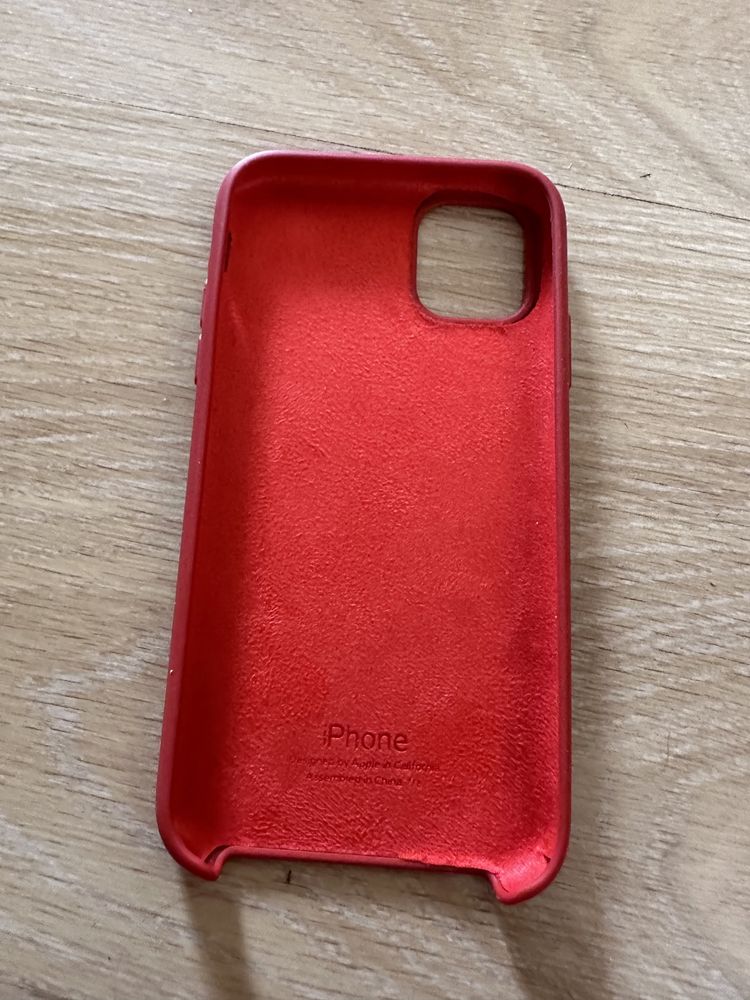 IPhone 11 red 64GB версия 83% батерия