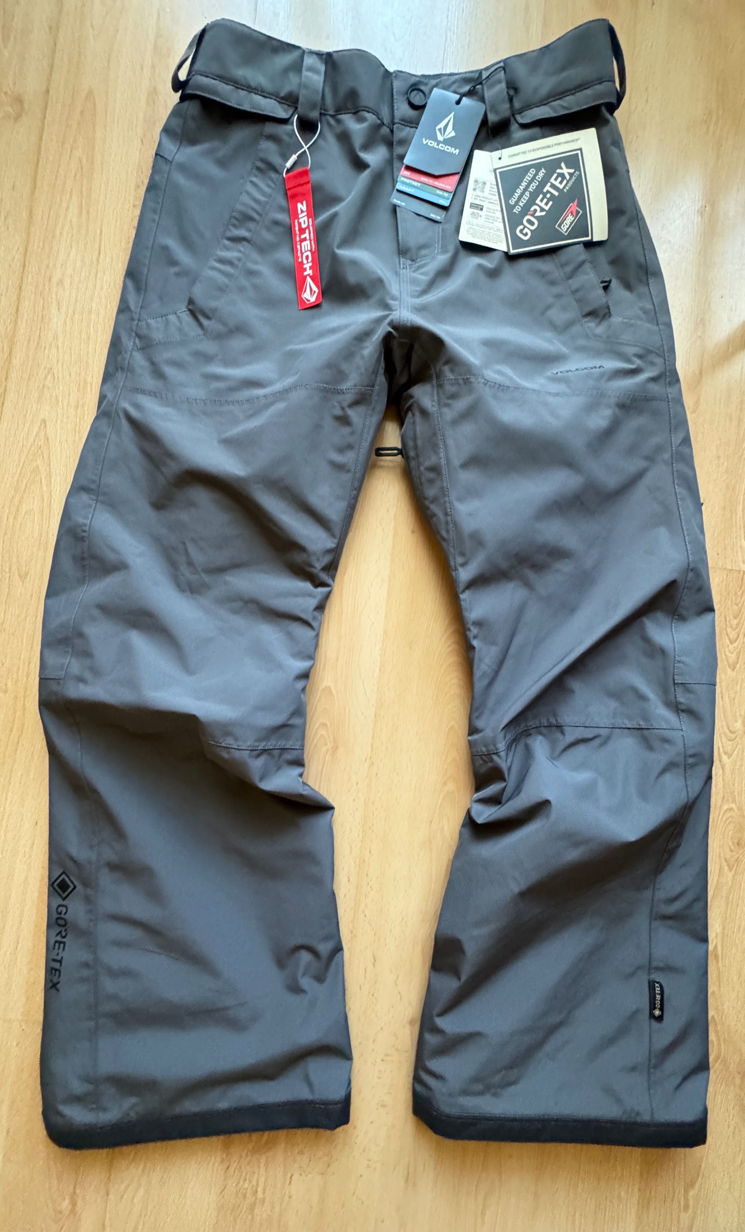 Сноуборд панталон VOLCOM  DUA GORE-TEX trousers charcoal