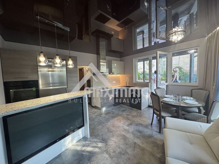 Продава се Тристаен апартамент в Варна, Аспарухово - 110 кв.м за 1845 €/кв.м - Снимка #2