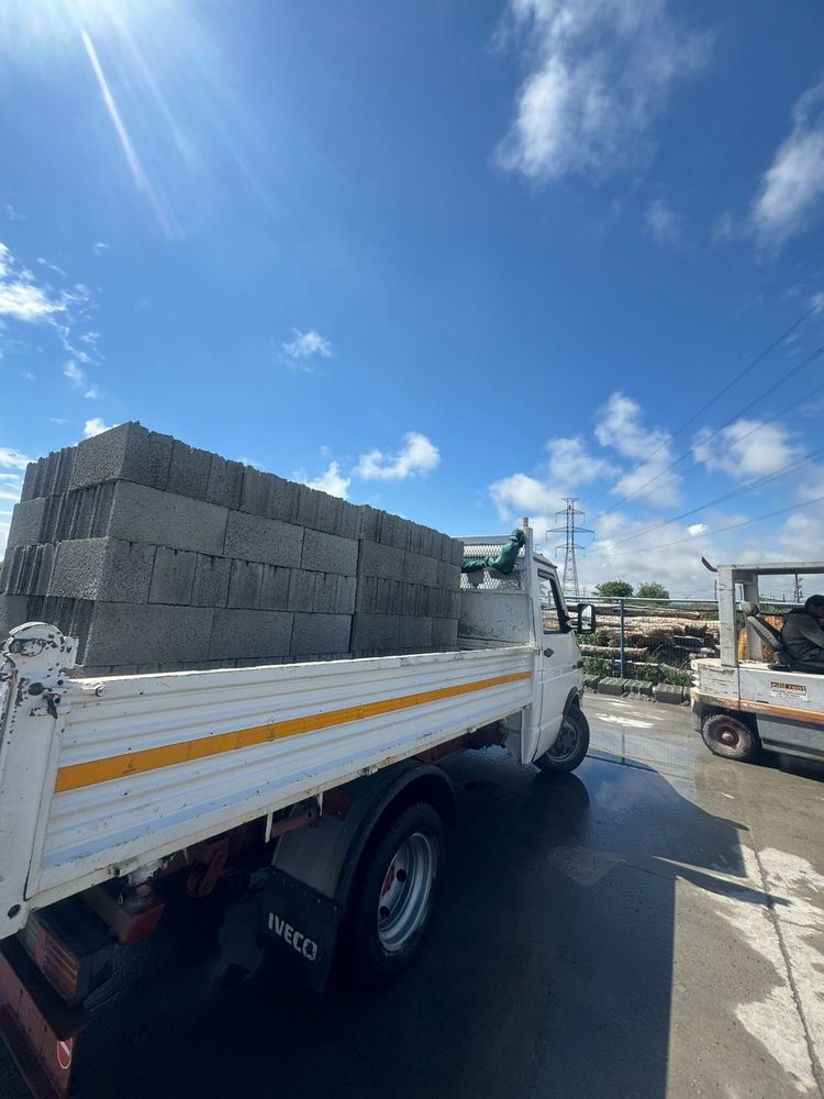Transport: Nisip,Sort,Pământ Negru,Piatră,Balast+Miniexcavator
