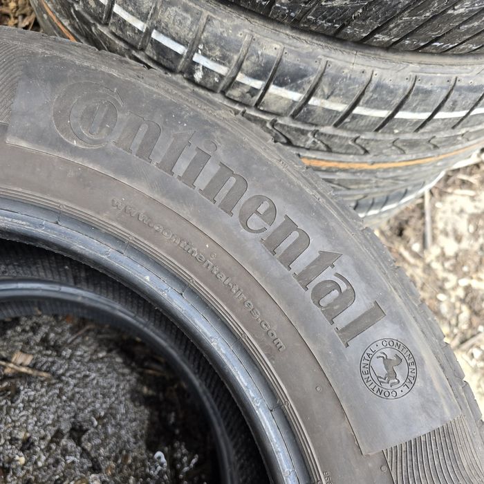 2x 235/65/17 VARA CONTINENTAL Stare impecabila