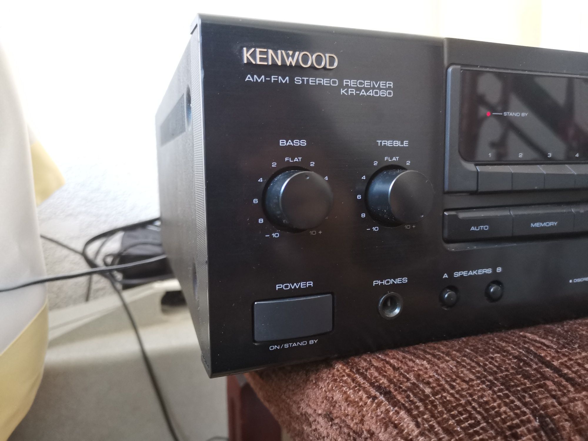 Amplituner audio hi-fi Kenwood