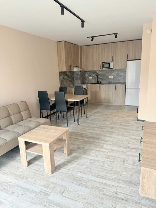 Дава се под наем Двустаен апартамент в София, Витоша - 65 кв.м за 459 € - Снимка #1