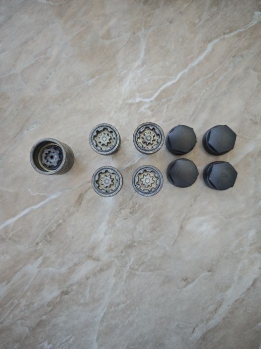 Set prezoane cu antifurt Skoda