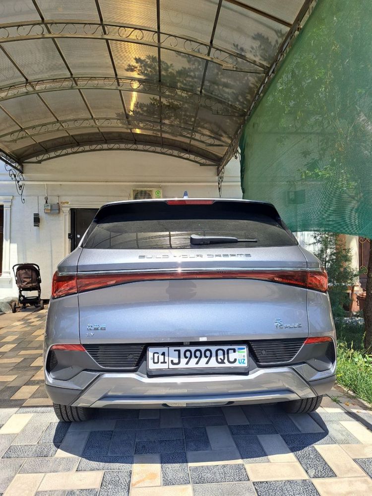 BYD Yuan plyus full pozitsiya