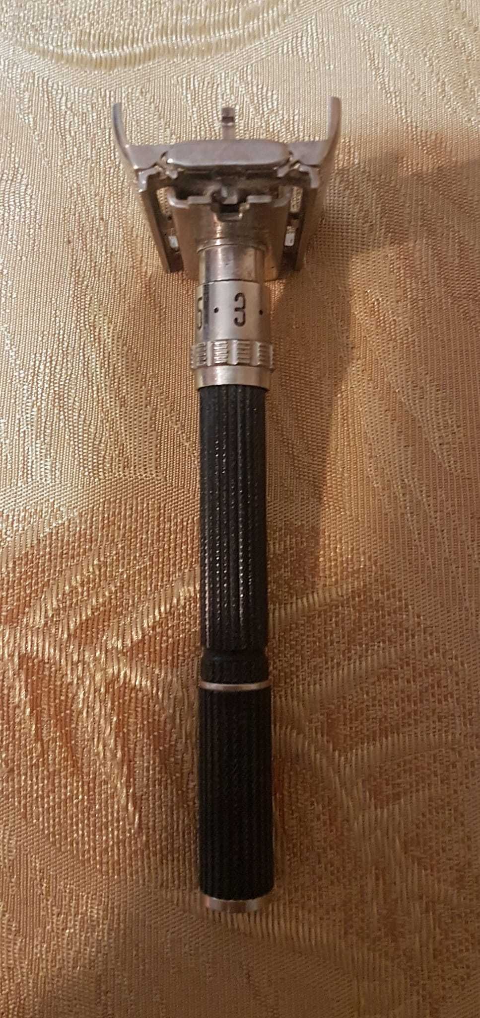 Продавам самобръсначка Gillette Super Adjustable 109