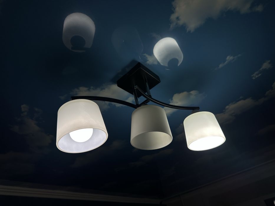 Продам хорошую люстру