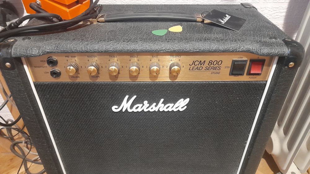Marshall JCM 800 lead series