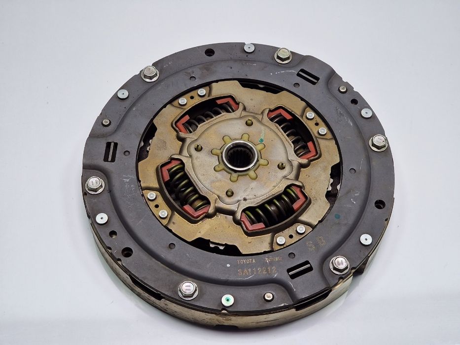 Volanta TOYOTA PRIUS _W3_ 2008 - >1.8 Hybrid 2ZR-FXE 1345137080