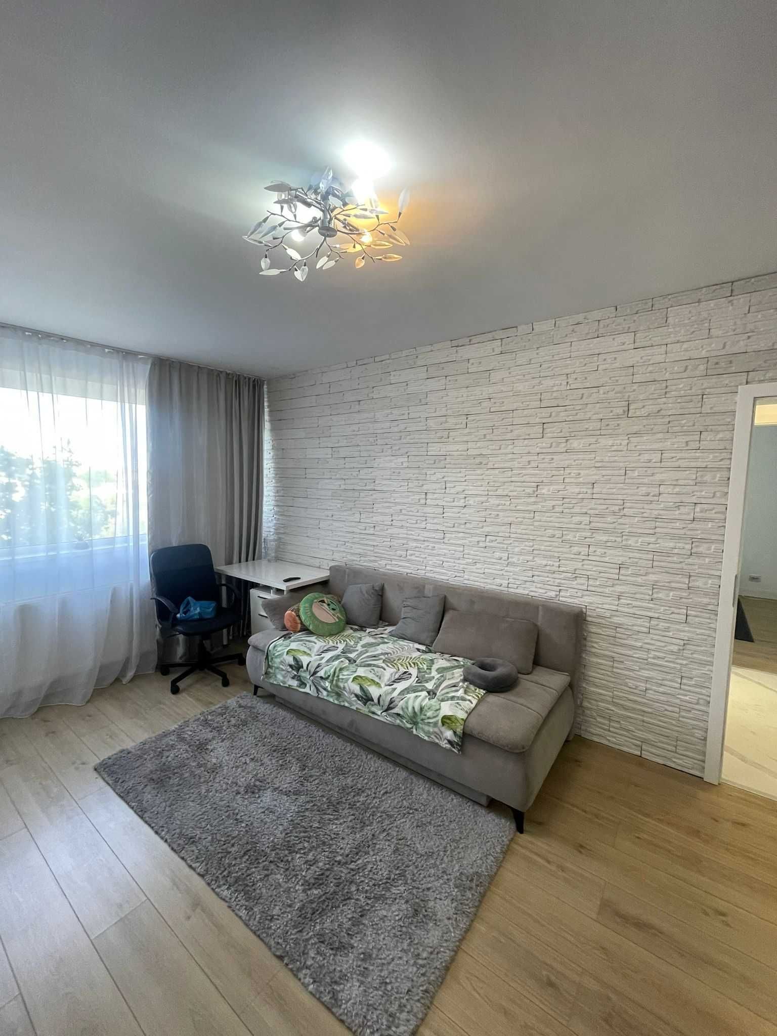 Apartament 2 camere de închiriat – zona Obor, Str. Avrig, etaj 6