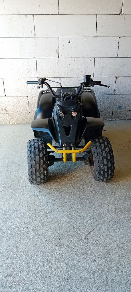 Vând Atv 110cc impecabil