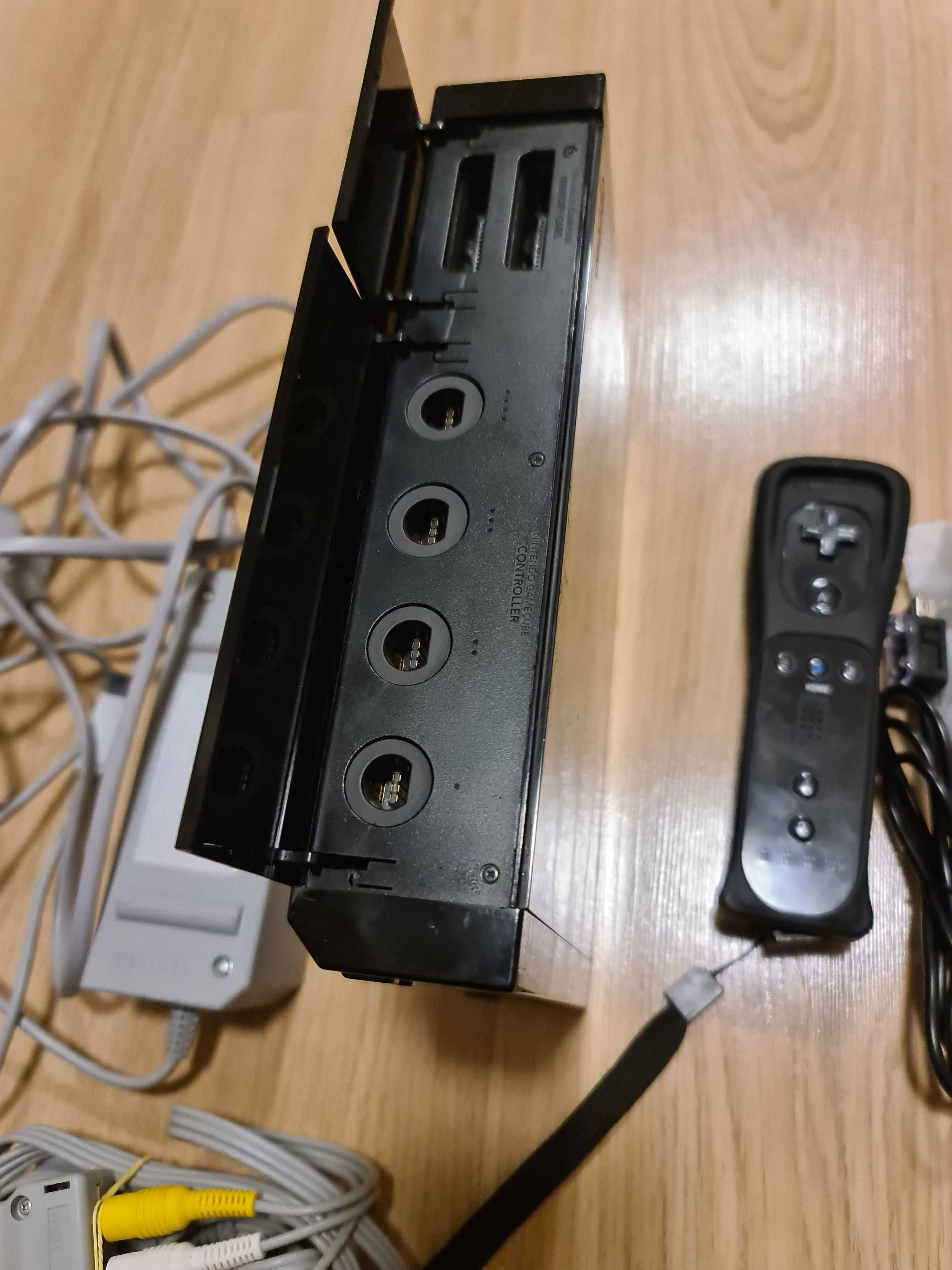 Пълен комплект Nintendo Wii конзола + 21 игри