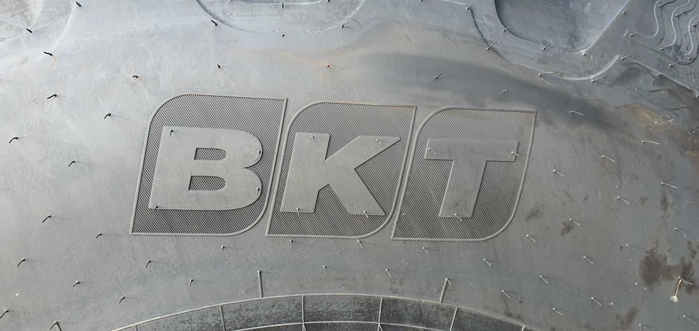 650/85R38 Cauciucuri noi radiale AgriMaxFortis de la BKT 173D ZZYW