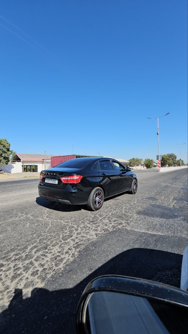 Lada vesra 2020 tozza