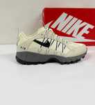 Nike Air Humara W