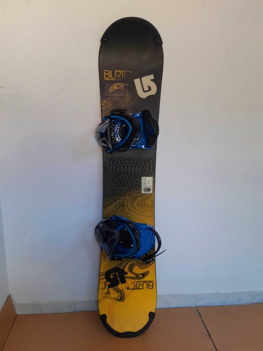 Placa snowboard Burton LTR 134 cm cu legaturi Burton - boots