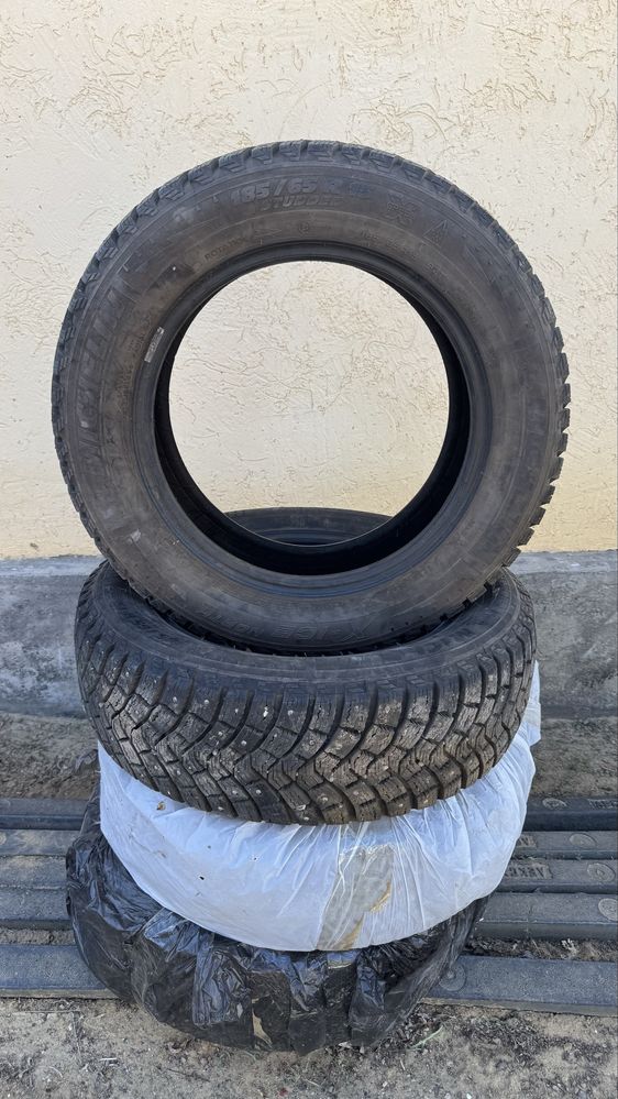 185 / 65 / R15 Michelin (Зимние шины)